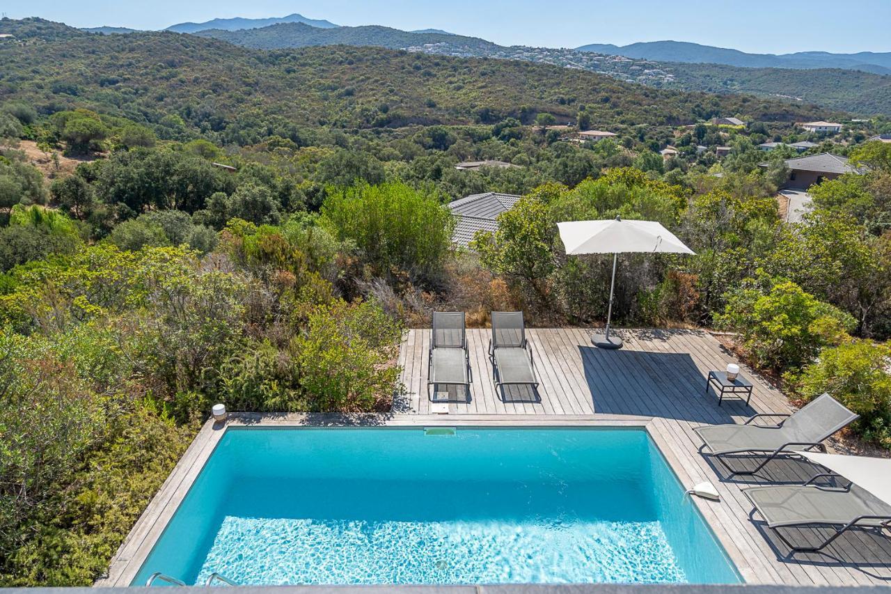 פורטיסיו Les Villas De Lorello מראה חיצוני תמונה