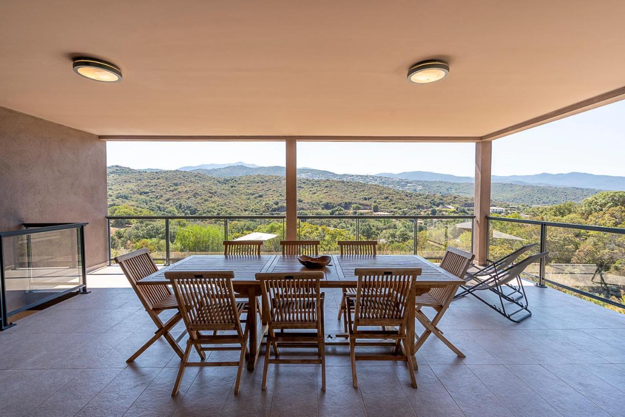 פורטיסיו Les Villas De Lorello מראה חיצוני תמונה